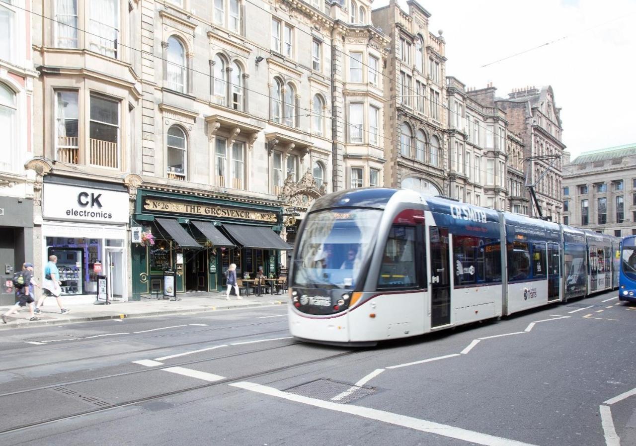 The Skyline - The Edinburgh Address Apartment Luaran gambar