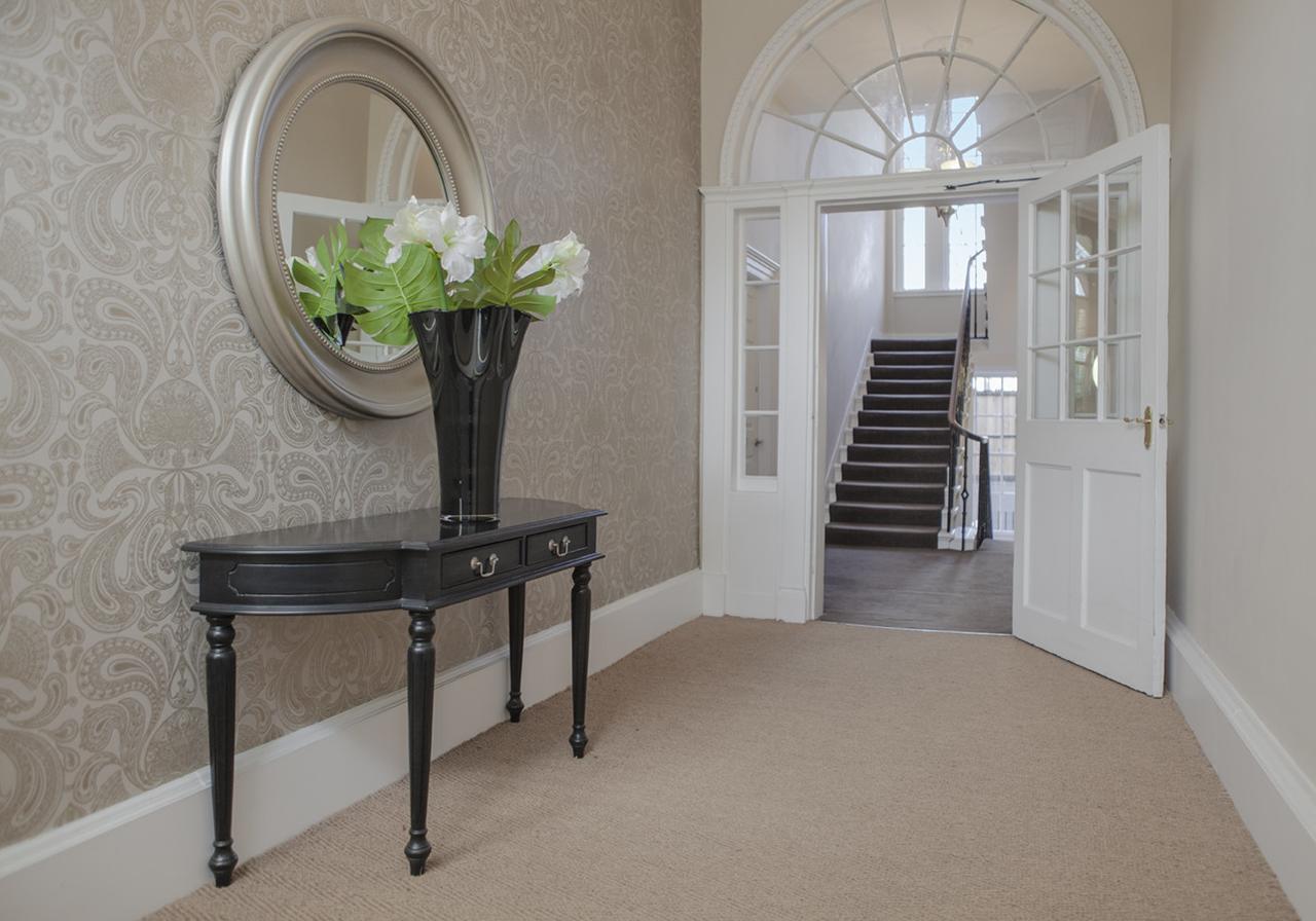 The Skyline - The Edinburgh Address Apartment Luaran gambar